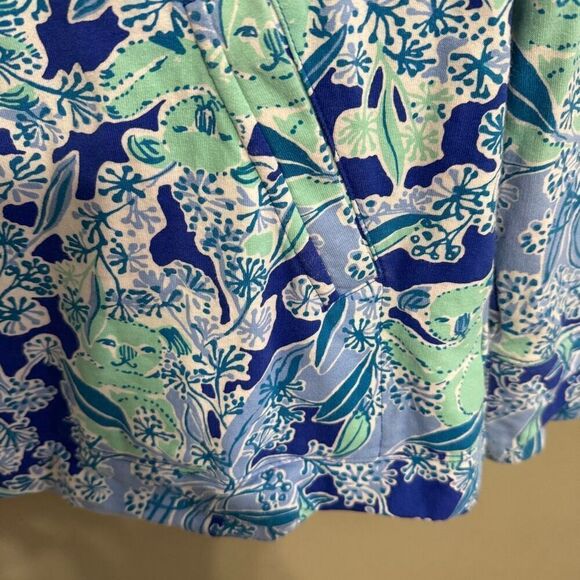 Lilly Pulitzer Skipper Popover XS in Koalification - Picture 6 of 7